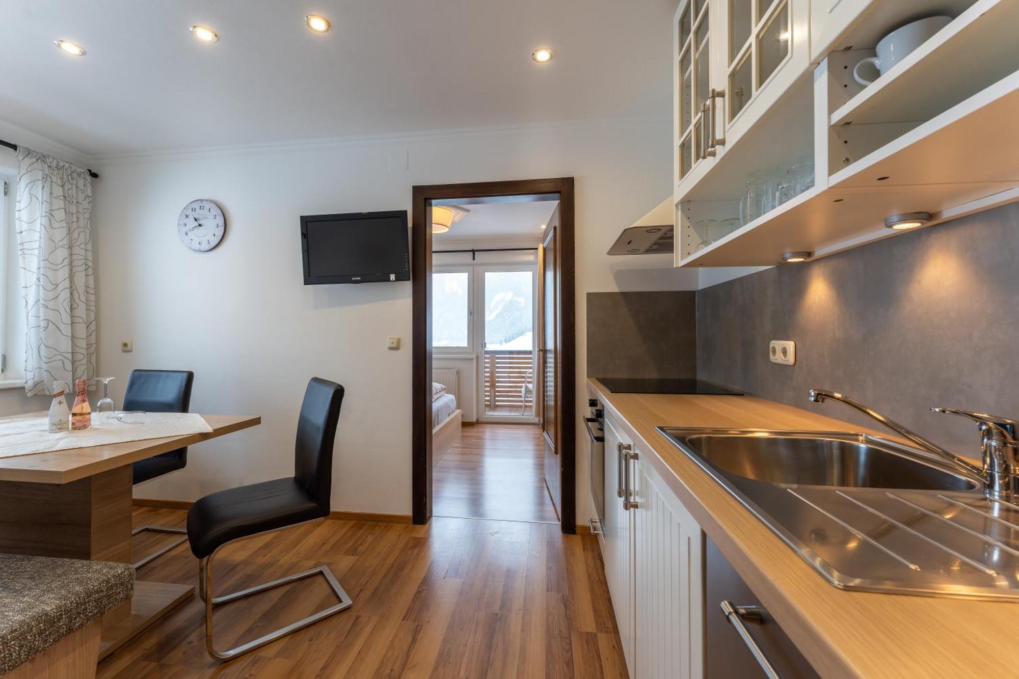 Fernerblick Apartments 턱스 외부 사진